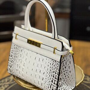 Classy Winter White Handbag